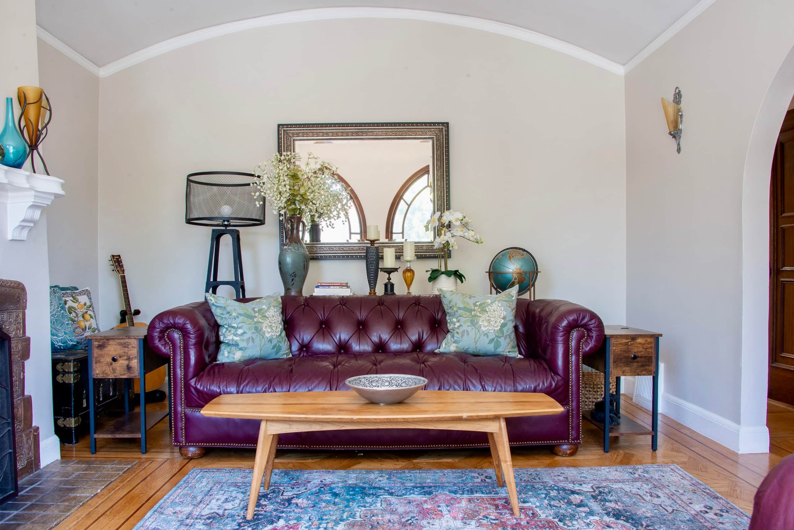 Home in San Francisco · ★4.99 · 2 bedrooms · 2 beds · 1.5 baths - Image 3
