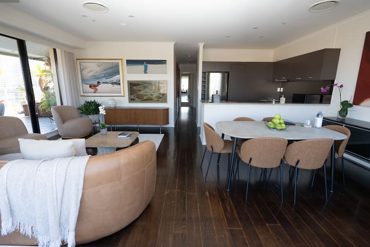 Penthouse Living in the Heart of Surry Hills gallery image 4