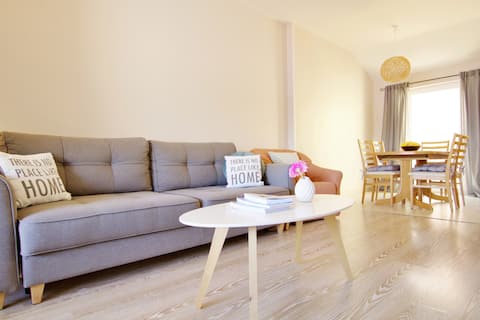 Top performing Airbnb: Vila RoSa a house next to the sea! in Općina Kali