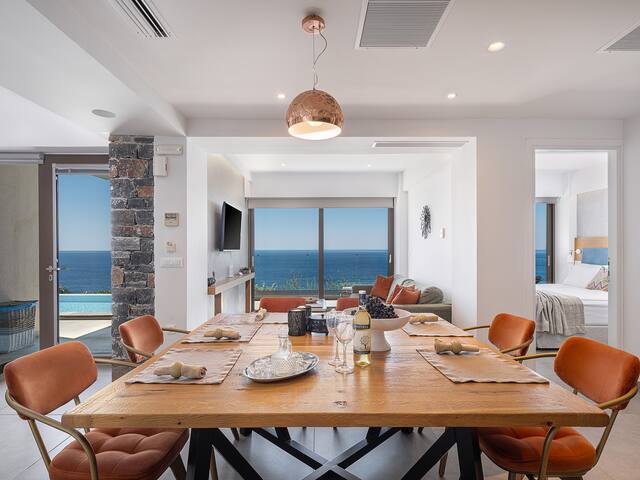 Fotinari Villa I-Steps to Beach,dazzling sea view gallery image 4