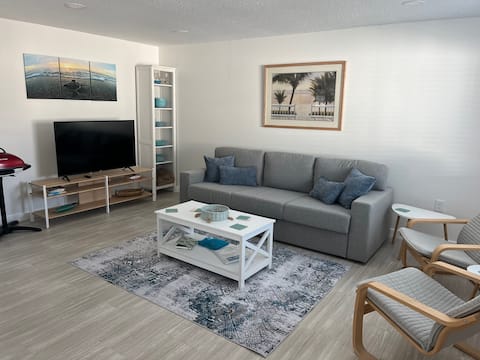 Top Airbnb: Turtle Cottage - Anna Maria Island in Anna Maria