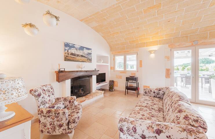 White Stone House 6+1, Emma Villas gallery image 3