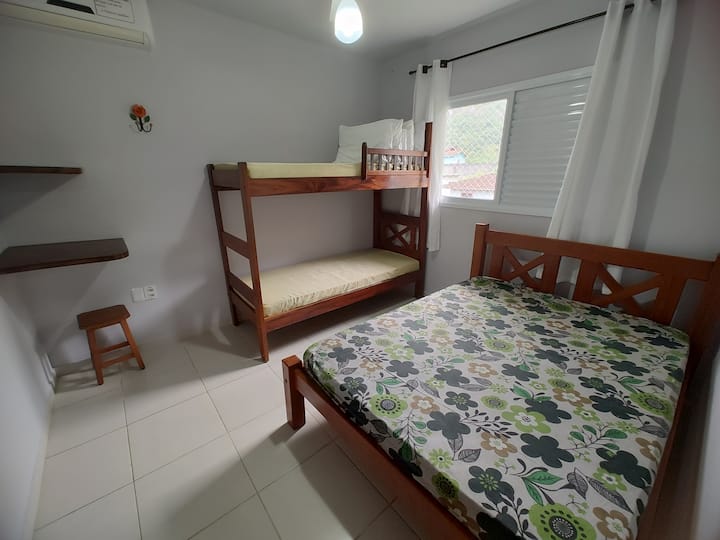 غرفة النوم 2