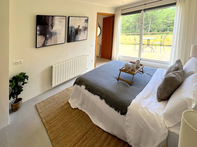 Inoblidable casa amb jardí i piscina privada. gallery image 5