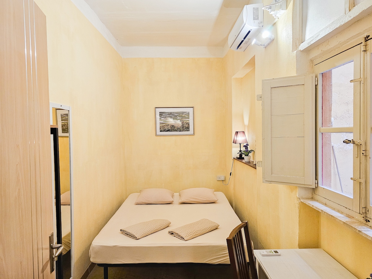 غرفة النوم 1