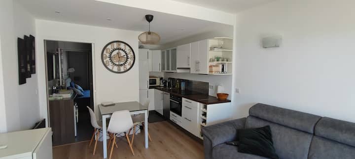 მისაღები ოთახი