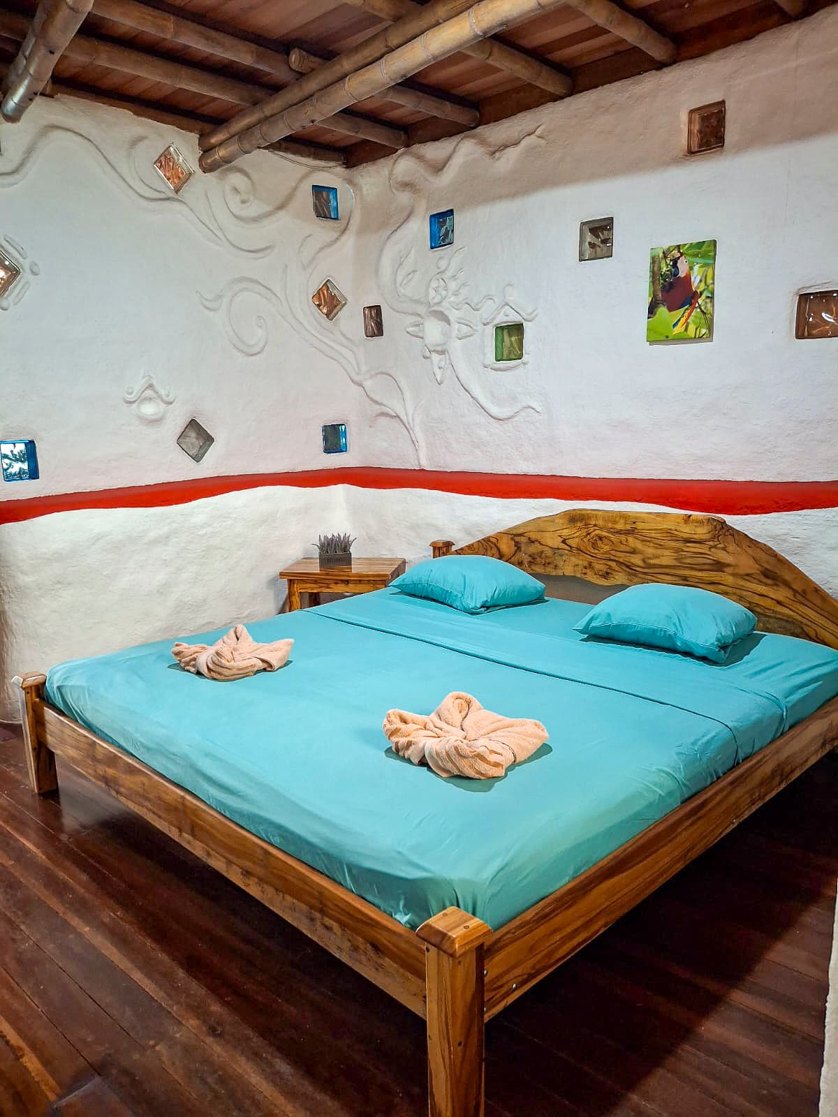 Room Nr. 4 with King-size bed