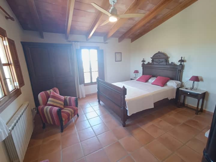 Dhomë gjumi 4