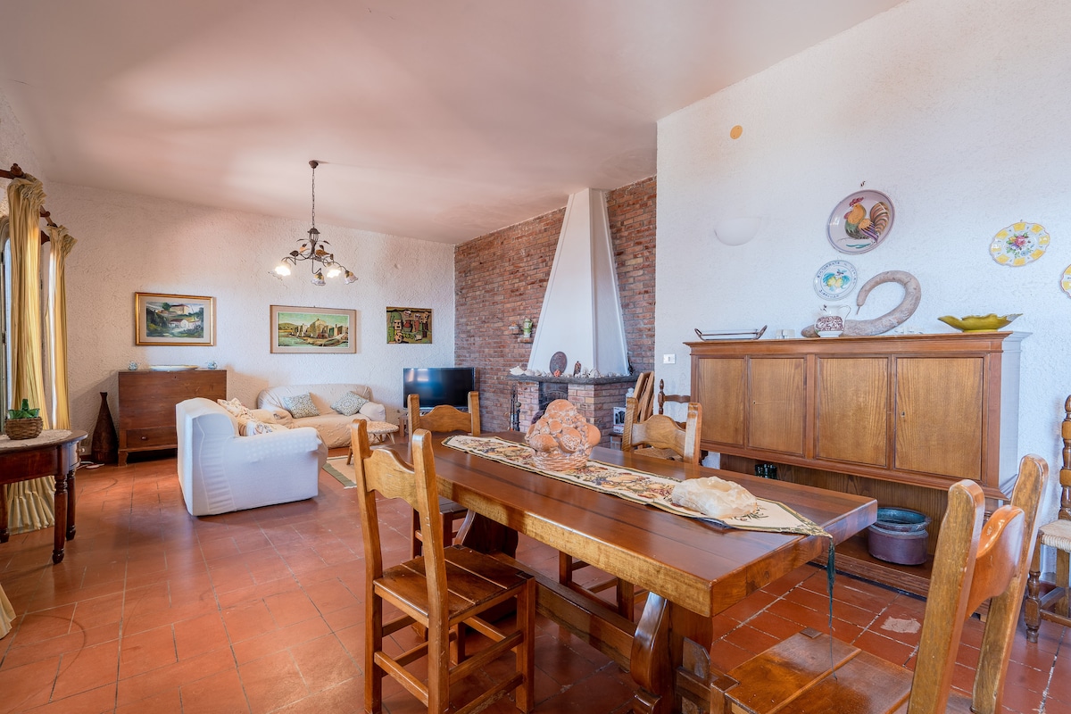 Top Airbnb: Beautiful villa by the sea-Villa Palú in Siracusa