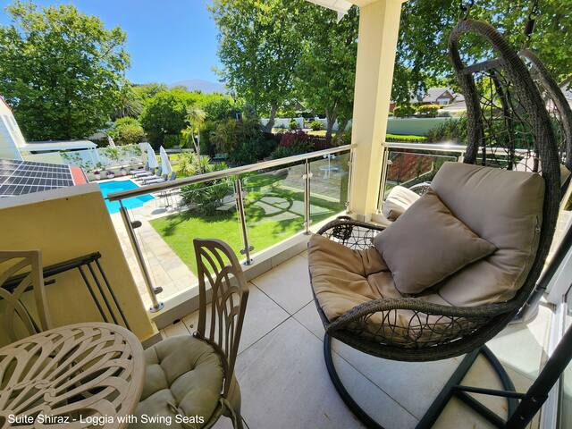 Luxury 3-Room-Apartment with Heated Pool gallery image 4