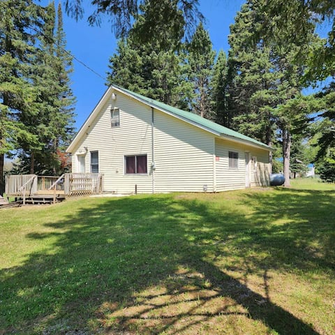 Rustic UP Retreat: ORV Enthusiast's Paradise