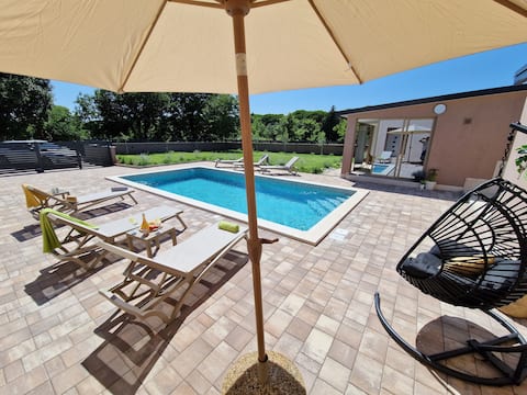 Apartman with  Pool