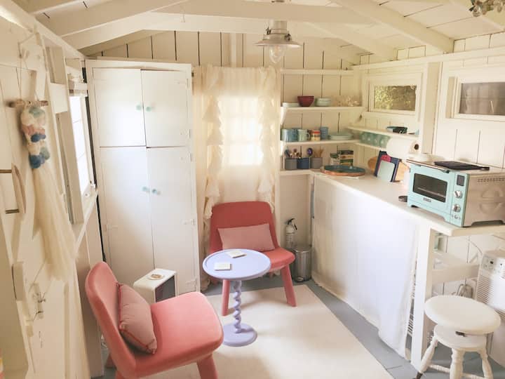 The Tiny Surfer's Ocean-inspired Mountain Cabana - Topanga, CA