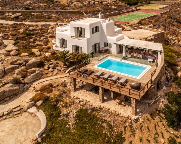 Private estate in Agrari (own pool/tennis) gallery image 2