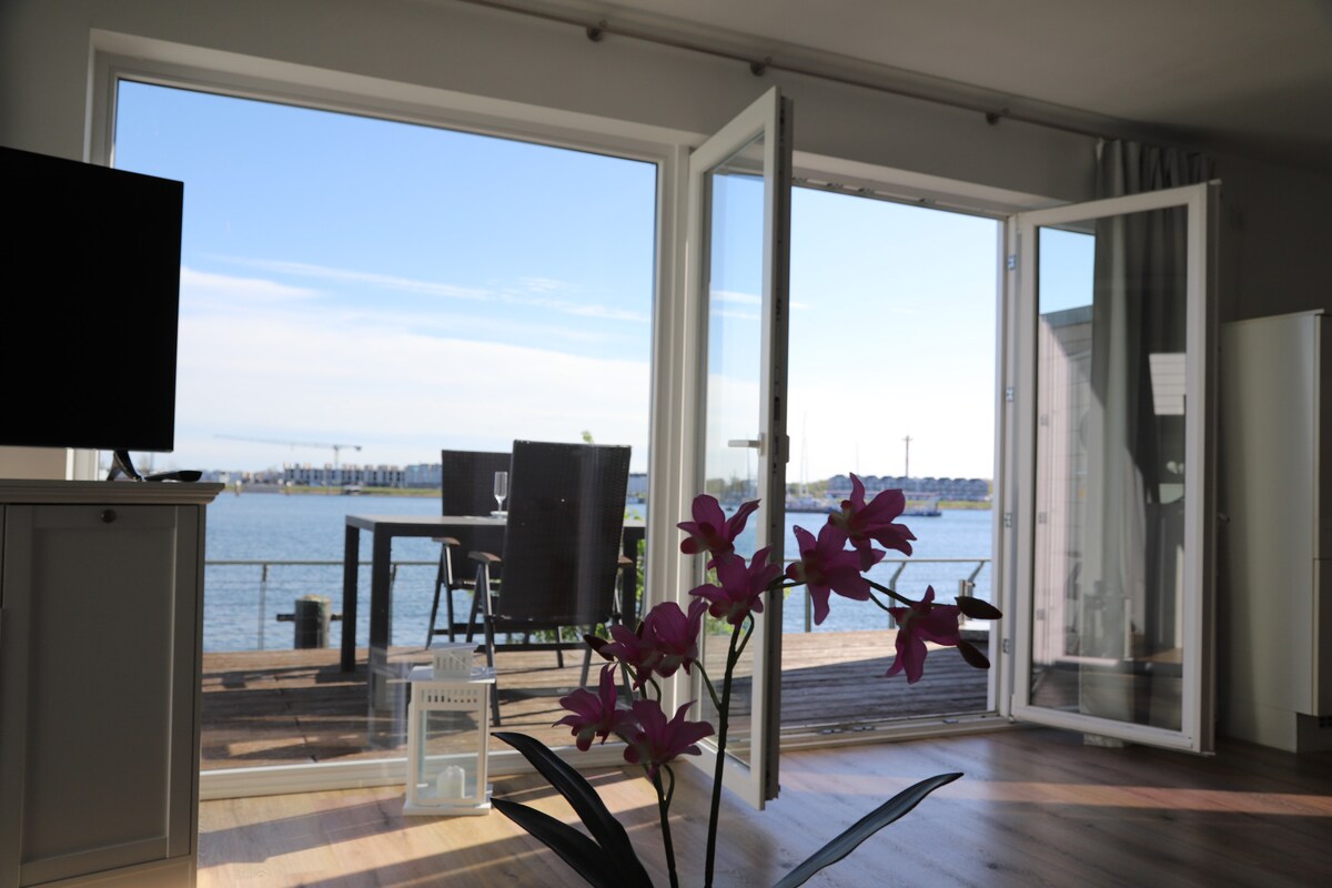 Popular Airbnb listing: Mövenkieker Vacation Rental in Kappeln