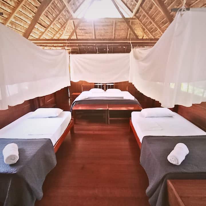 Habitacion amplia con 180° de vista, perfecta para familias. 