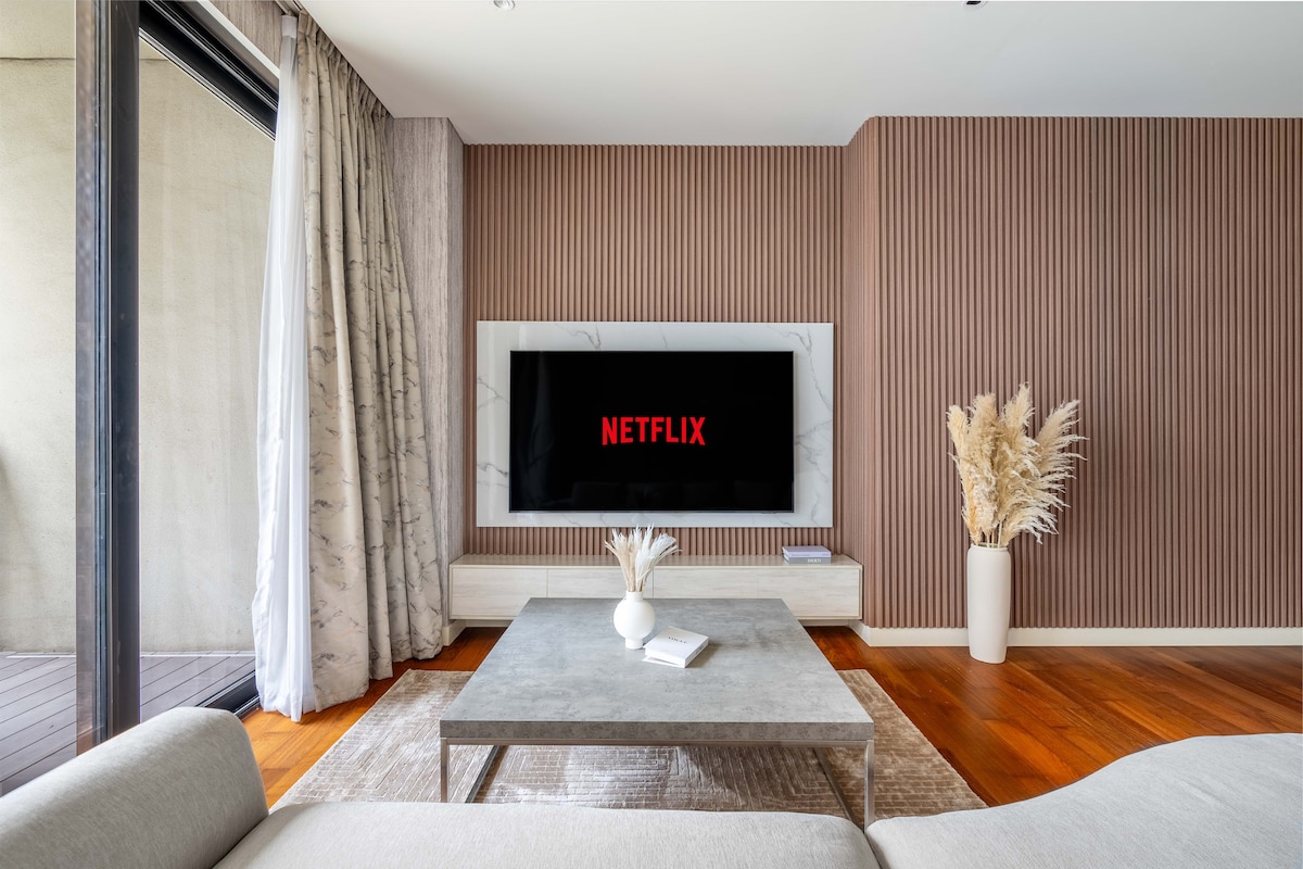 Successful Airbnb property: City Walk - Dubai - Your gorgeous 3 BR Apartment in Al Wasl