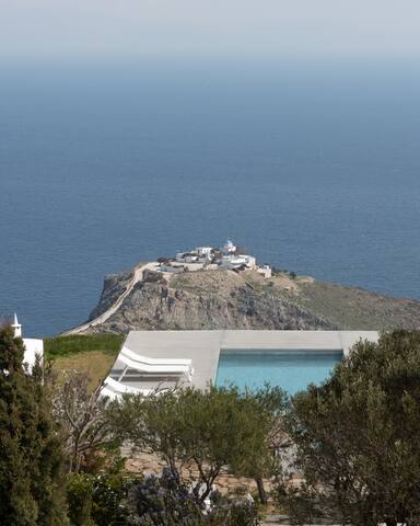 Il Nido Villa Kea gallery image 2