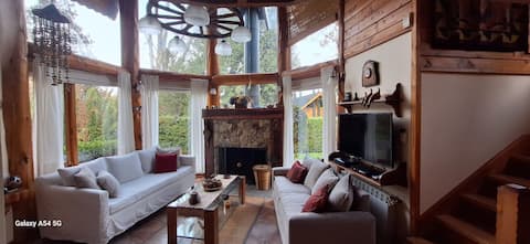 Anuncio de Airbnb popular: Mountain House en Villa La Angostura