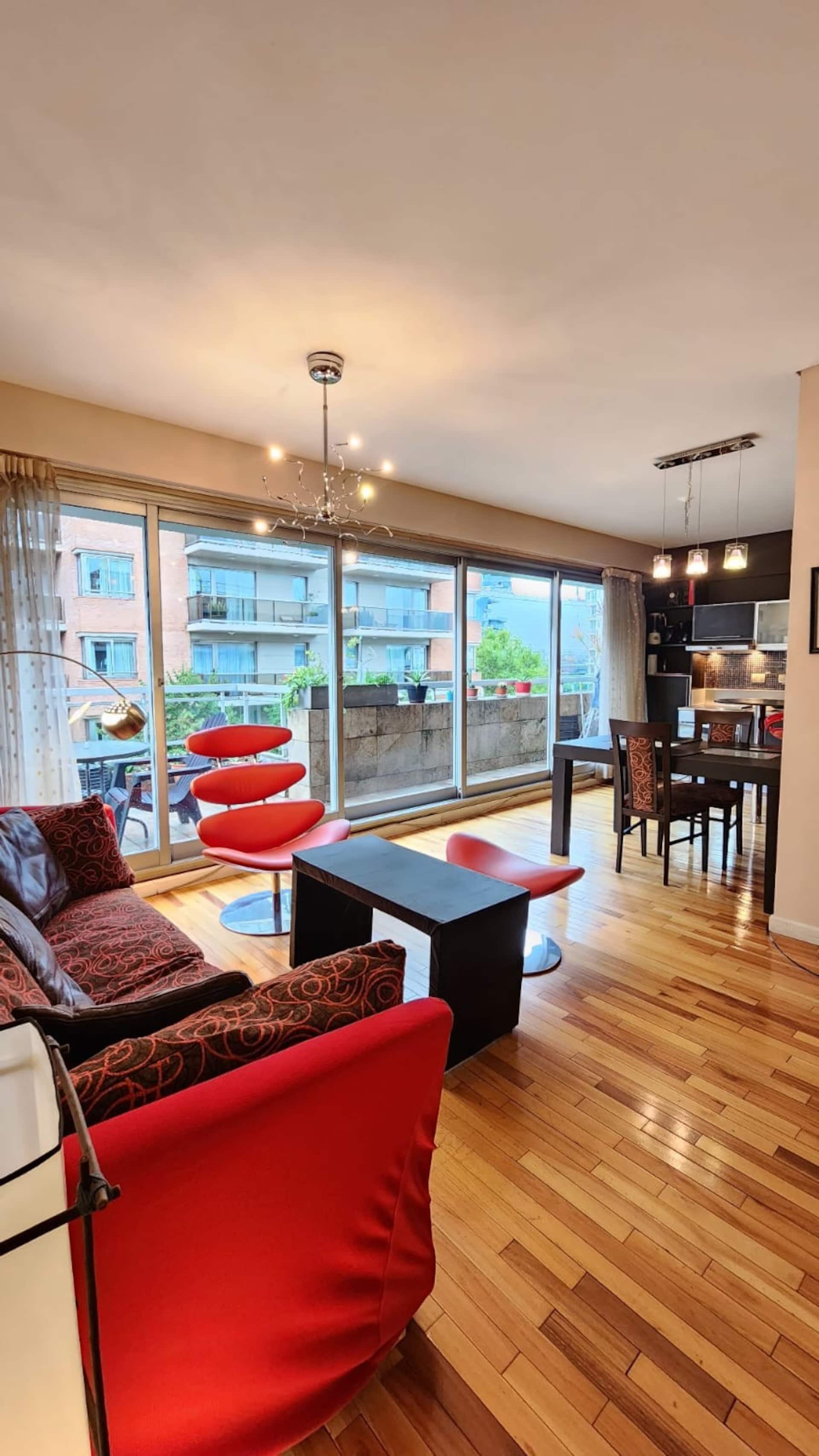 One-bedroom apartment with balcony in Puerto Madero