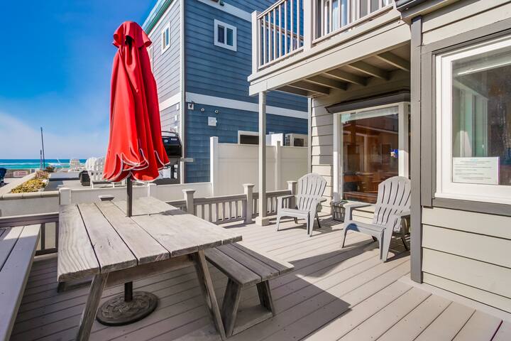 Listen to the sound of the ocean! gallery image 5