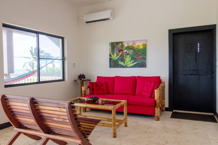 Hot Summer Special! 2nd Floor 2 Bedroom with Pool gallery image 3