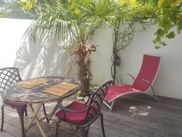 Le Clos Des Pins managed Airbnb listing 2