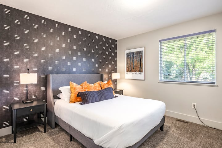 # 3-卧室（标准双人床）位于主楼层