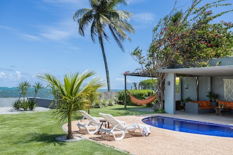 Casa Ilha| seafront, heated pool, 4 suites