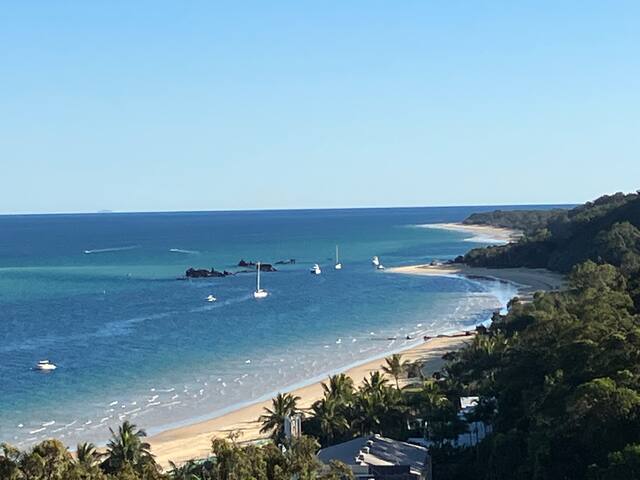 Blue Moon Beach House gallery image 4