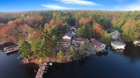 Muskoka Lake Retreat