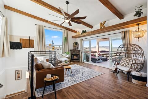 Escape to Hillside Winehouse: Just Outside Jerome