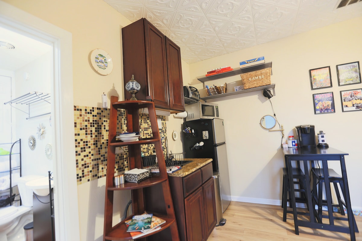 Studio SoCo, St Edwards, COTA, Austin 78704