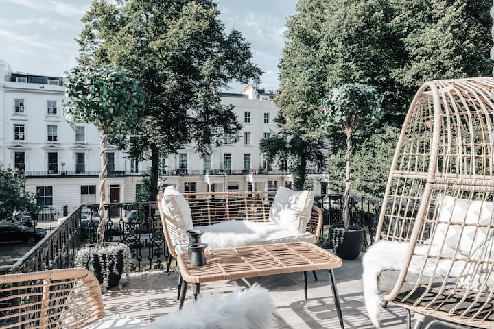 Prime Notting Hill – 3 bed, 2 bath, 2 terraces