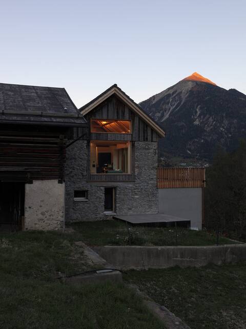 Luxury Chalet | Jacuzzi | Golf | Yoga | Mountains