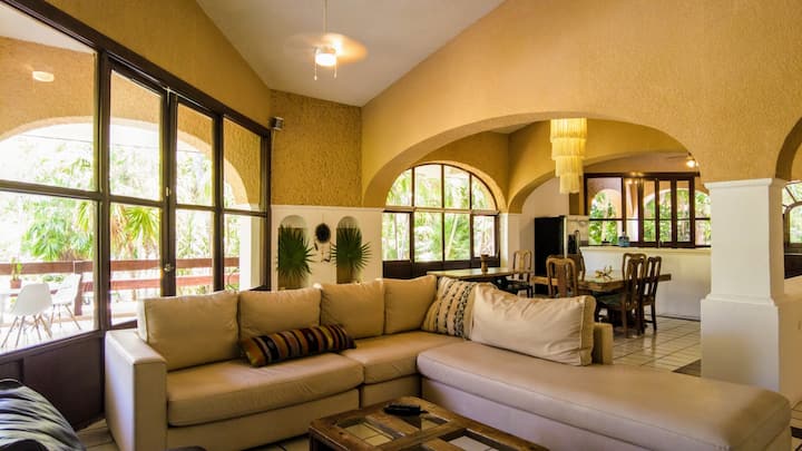 2 ห้องนั่งเล่น