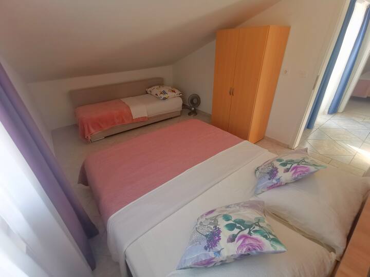 Спална соба 2