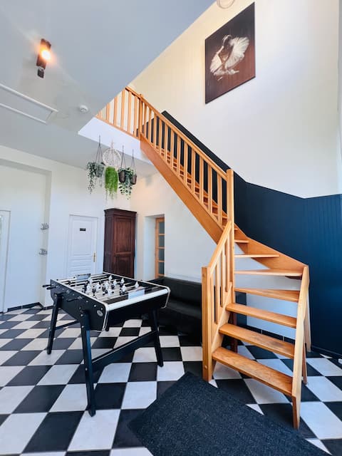 Le 41: Quiet house for 16 people