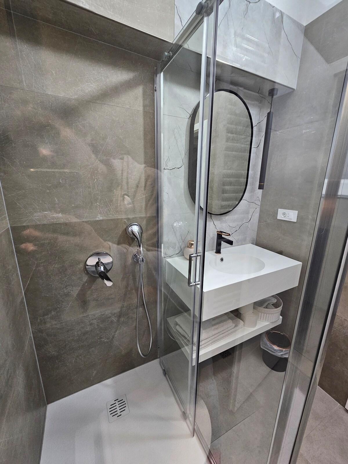 Apartman 8 · Apartment A