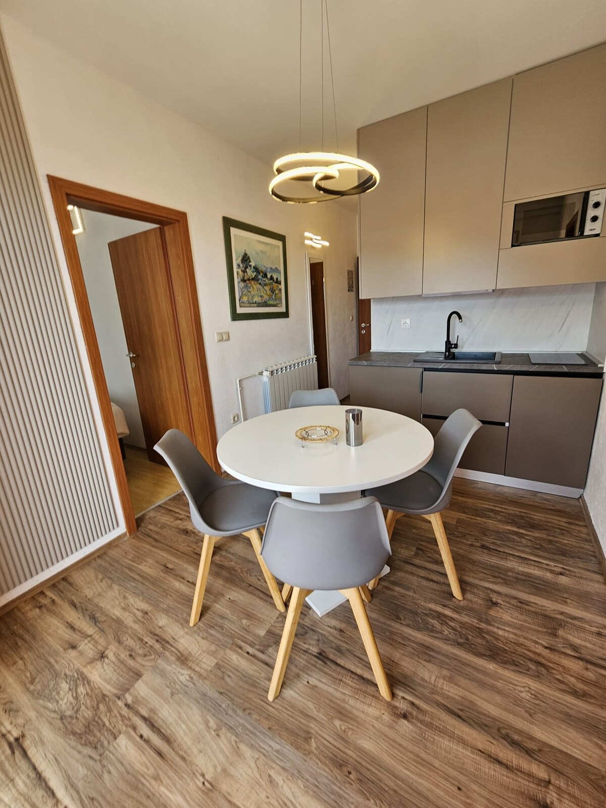 Ap7 · Family apartment with balcony partial seaview