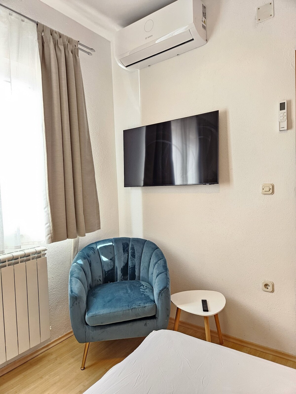 Ap7 · Family apartment with balcony partial seaview