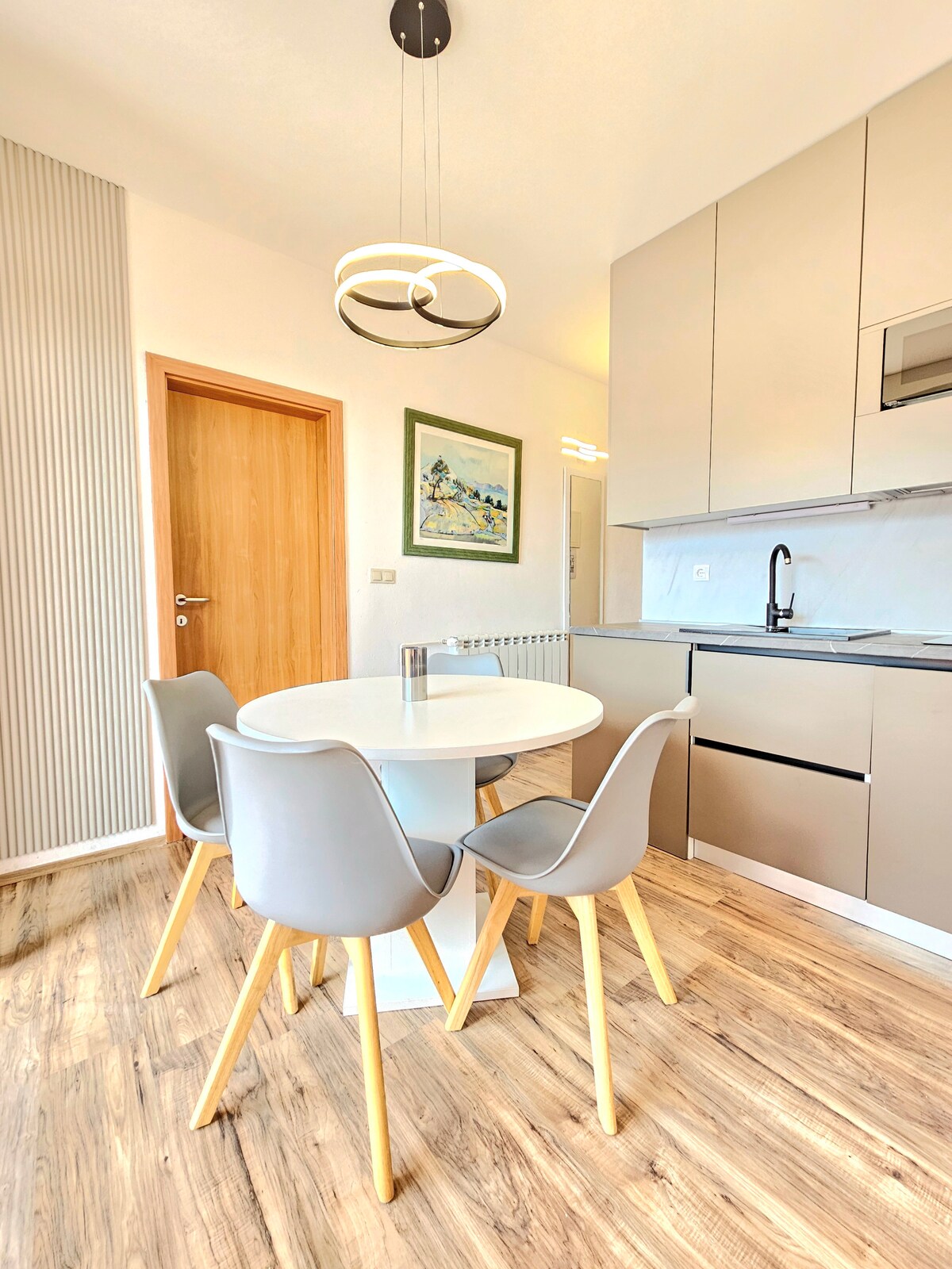 Ap7 · Family apartment with balcony partial seaview