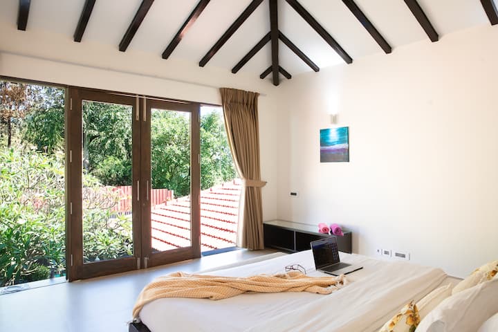 Bedroom 3 image 2