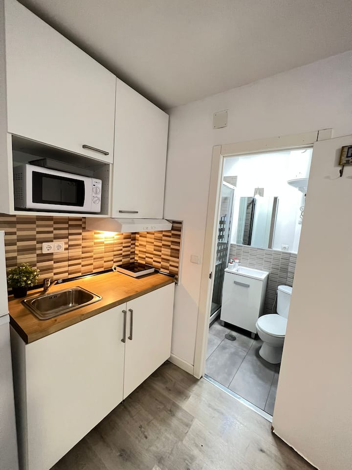 V3 - Acogedor Estudio Twin En Una Entreplanta - Spain