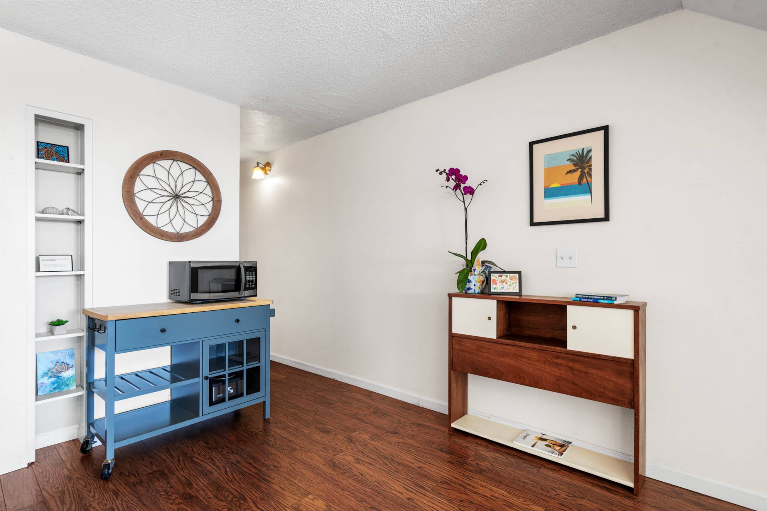 Condo in Kailua-Kona · ★4.96 · 3 bedrooms · 4 beds · 3 private baths - Image 13