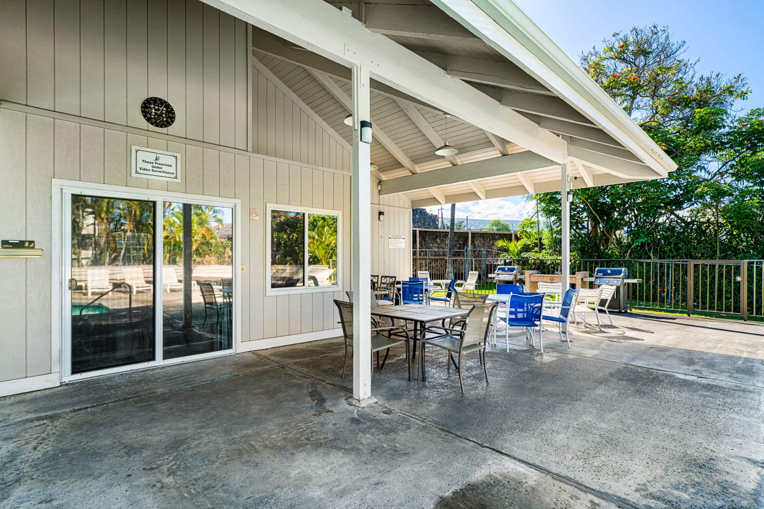 Condo in Kailua-Kona · ★4.96 · 3 bedrooms · 4 beds · 3 private baths - Image 50