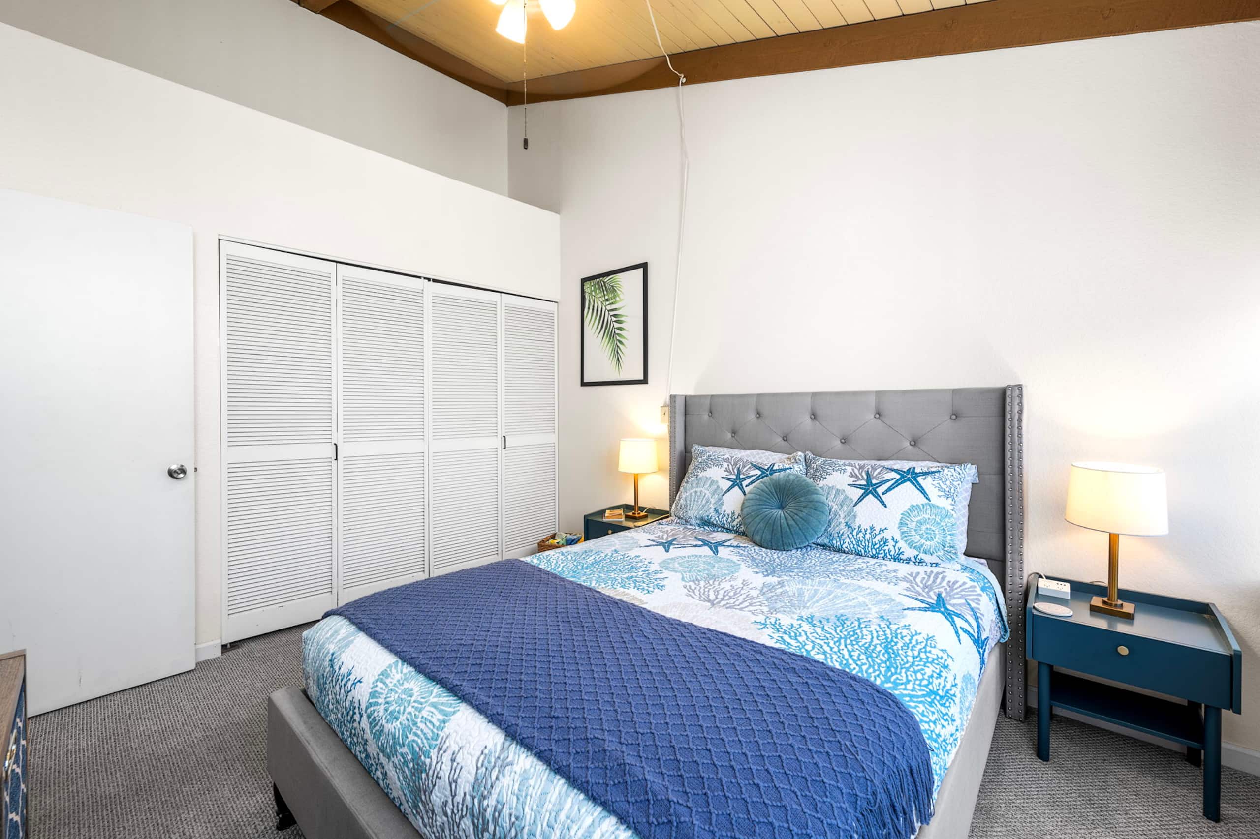 Condo in Kailua-Kona · ★4.96 · 3 bedrooms · 4 beds · 3 private baths - Image 21