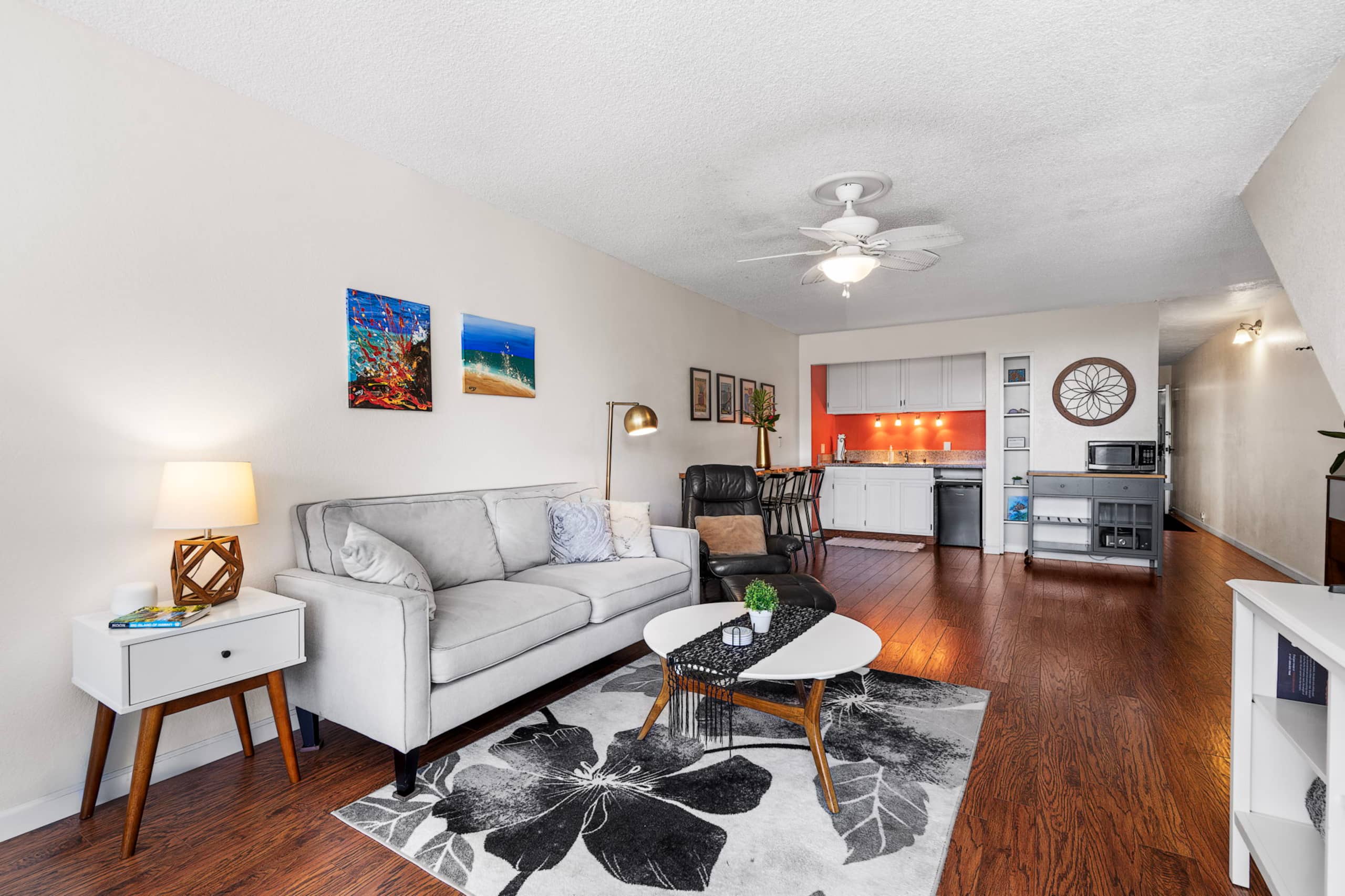 Condo in Kailua-Kona · ★4.96 · 3 bedrooms · 4 beds · 3 private baths - Image 4