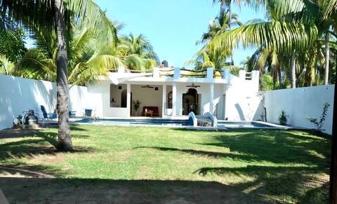 Casa Playa Azul