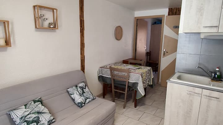 غرفة المعيشة